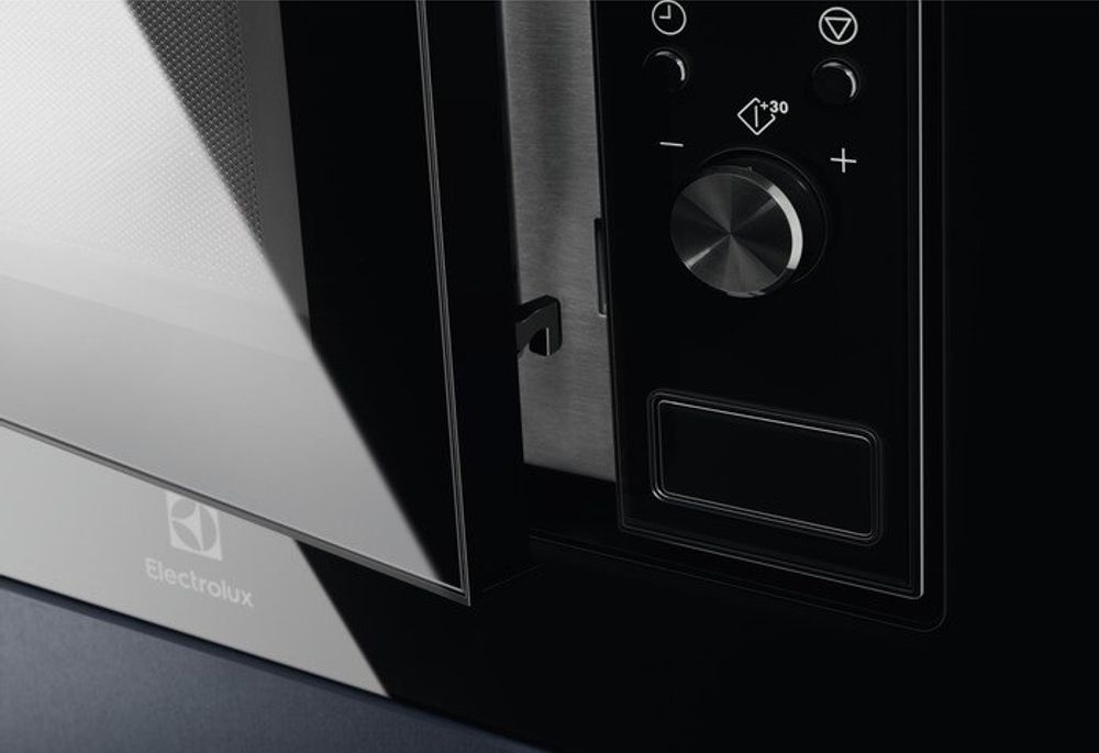 Electrolux integrert mikrobølgeovn stål / sort