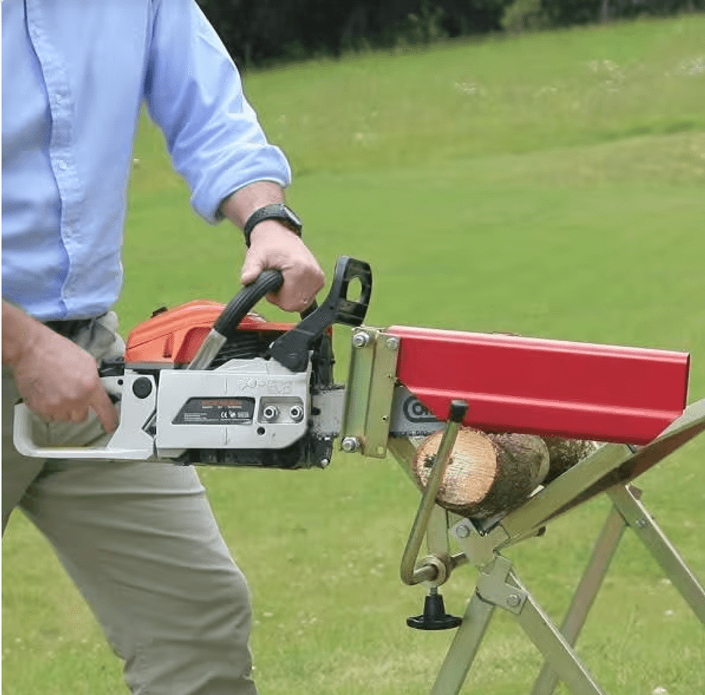 Hecht sagbenk med motorsagholder HE902 