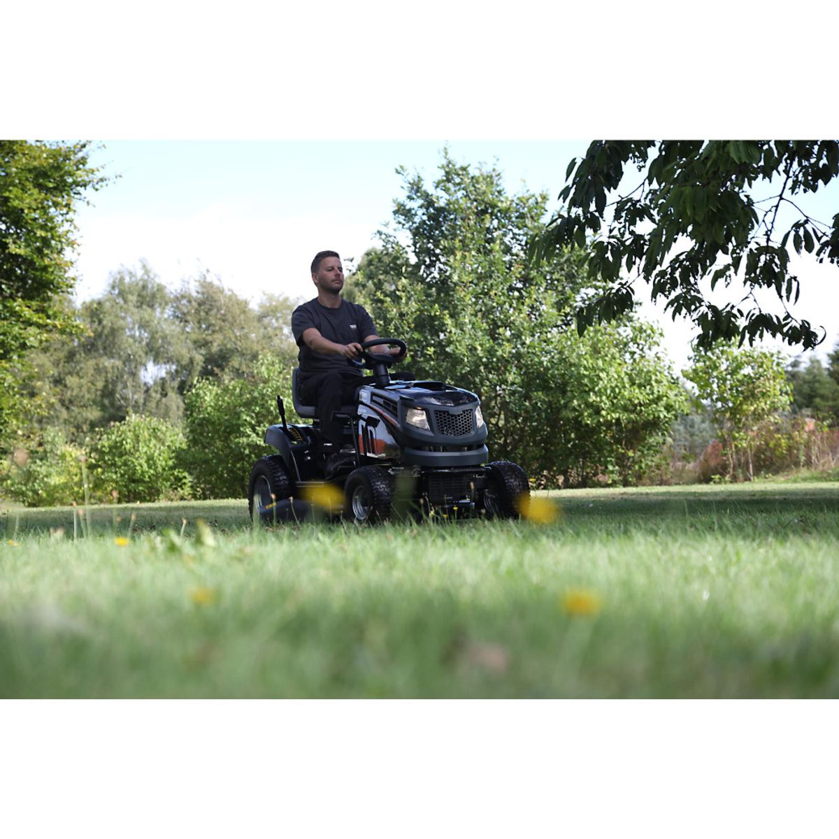 Texas plentraktor XC160-108H klippebredde 108 med bioklipp m/hydrostatisk gir 90063131