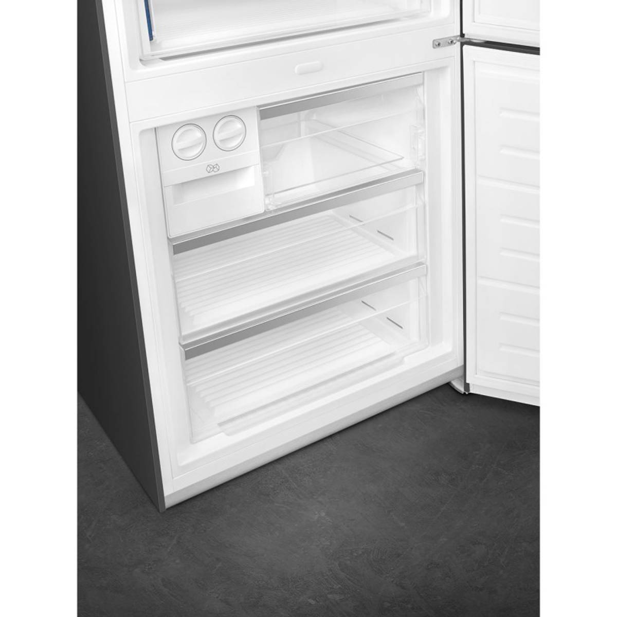 Smeg kombiskap 70 cm antrasitt FA8005RAO5 