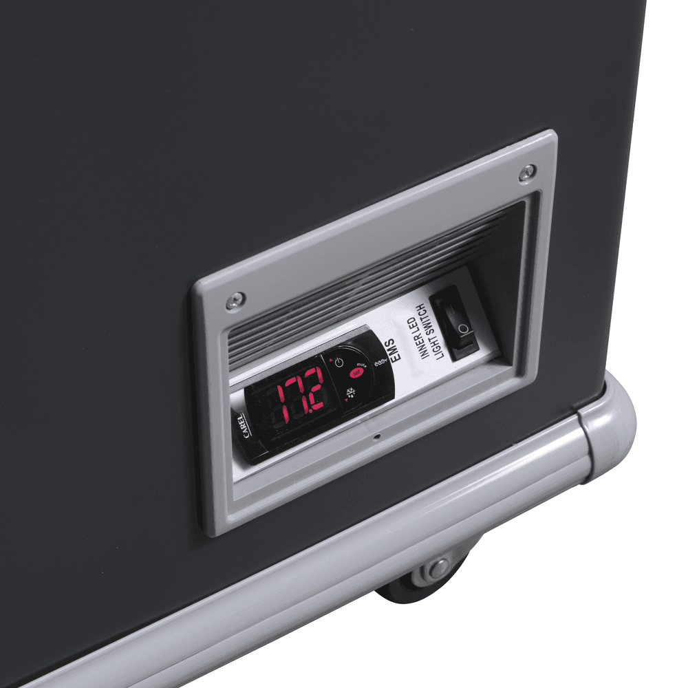 Scandomestic displayfryseboks 690 L SIF900ADGD