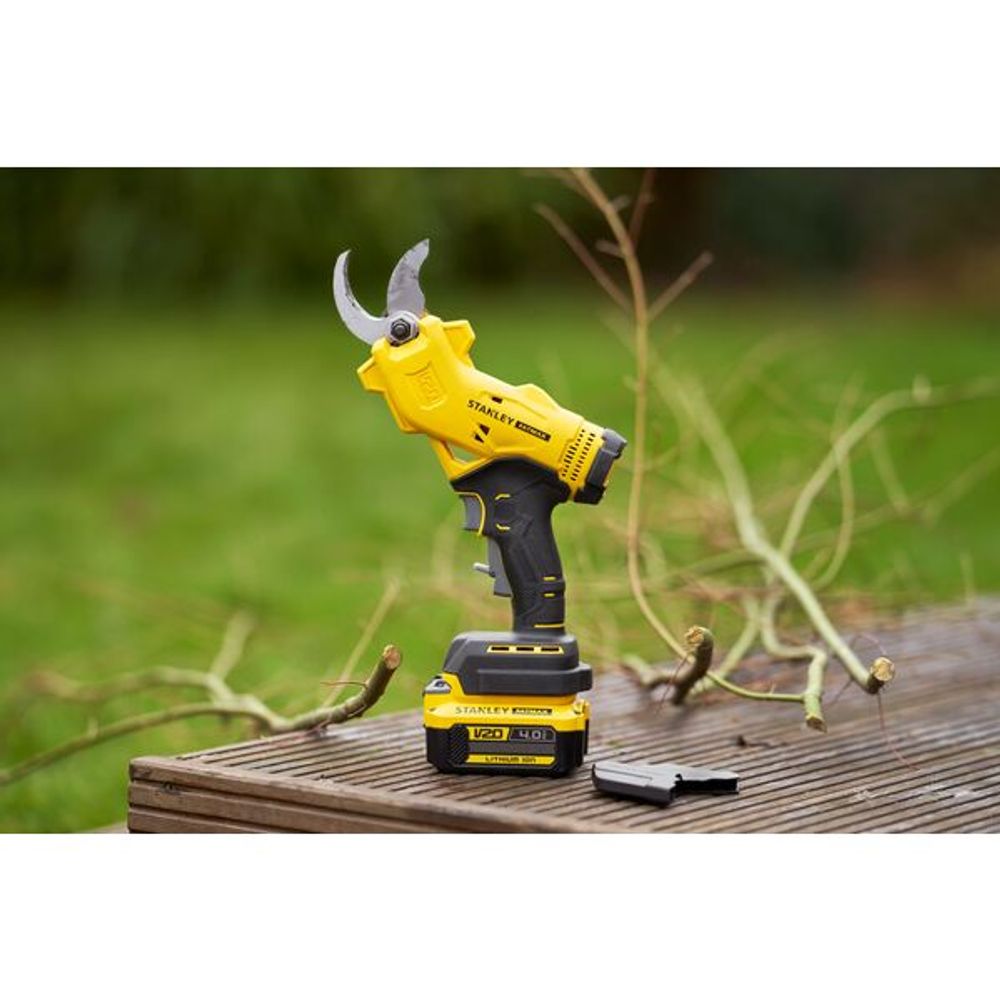 Stanley Fatmax beskjæringssaks 18V 32mm SFMCPP32B-XJ