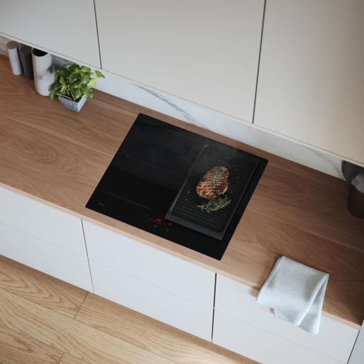 ASKO induksjonsplatetopp 60x52 cm HI2643FBG1